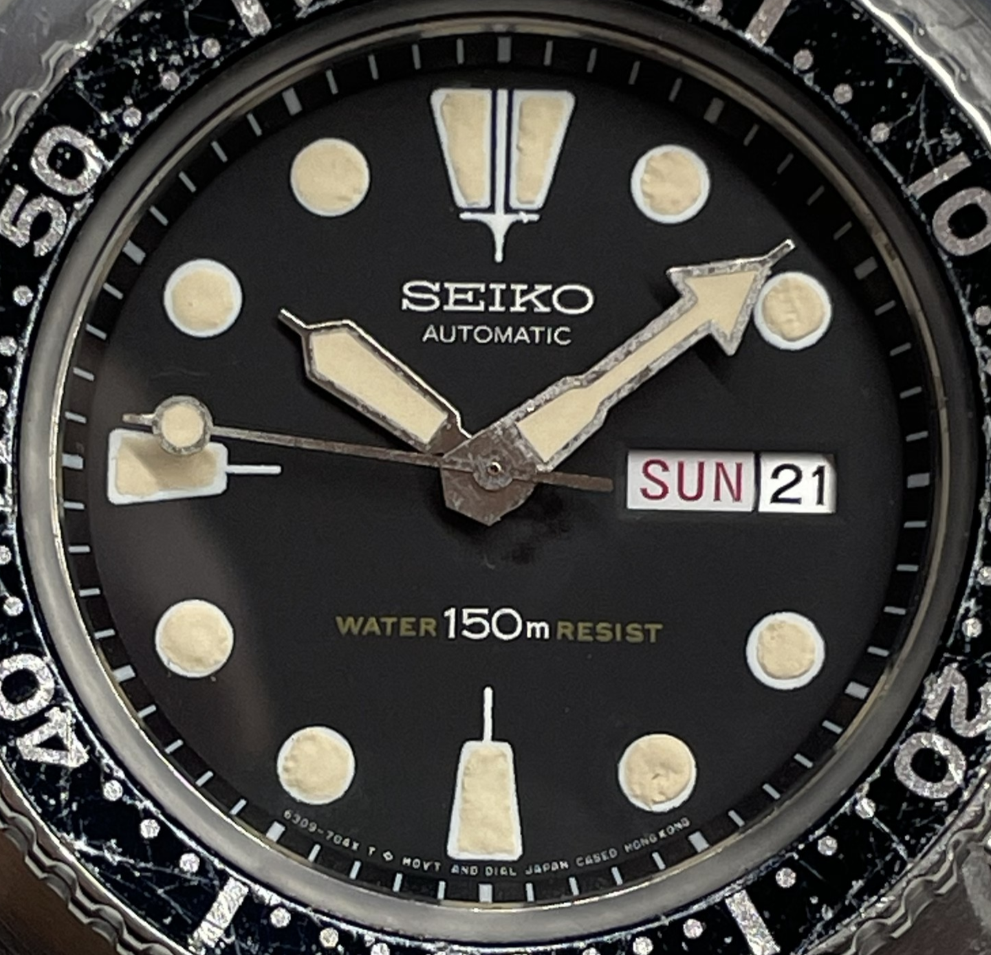 Dial and hand re-lume