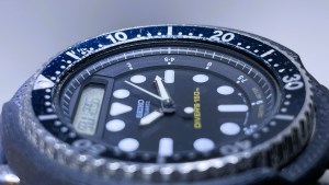 Seiko H558-5009 “Arnie” — Fully Serviced with In-House Carbon-Fiber Shroud