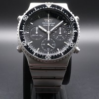DSC02227 Vintage Seiko 7A28-7049 15J Quartz Chronograph Dec '82 - Serviced